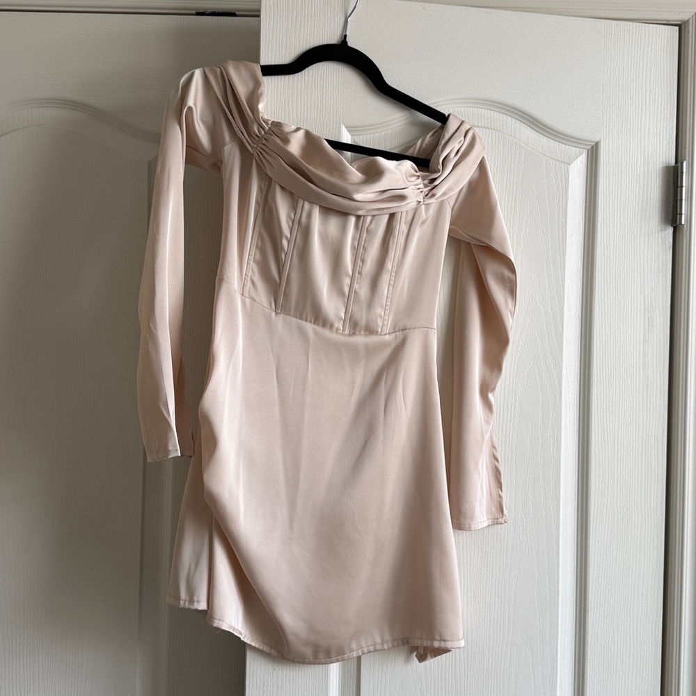 PrettyLittleThing Off-Shoulder Cream Mini Dress - Picture 5 of 10